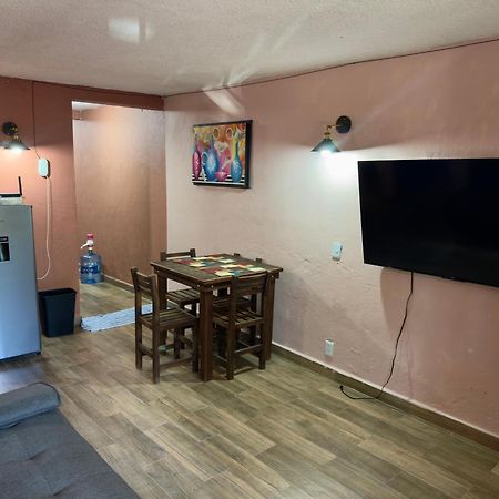 Appartamento Departamento A 2Min De Playa La Madera Zihuatanejo Esterno foto